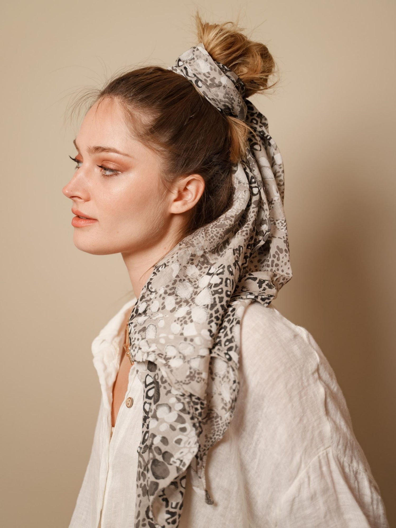 Foulard ADNAN