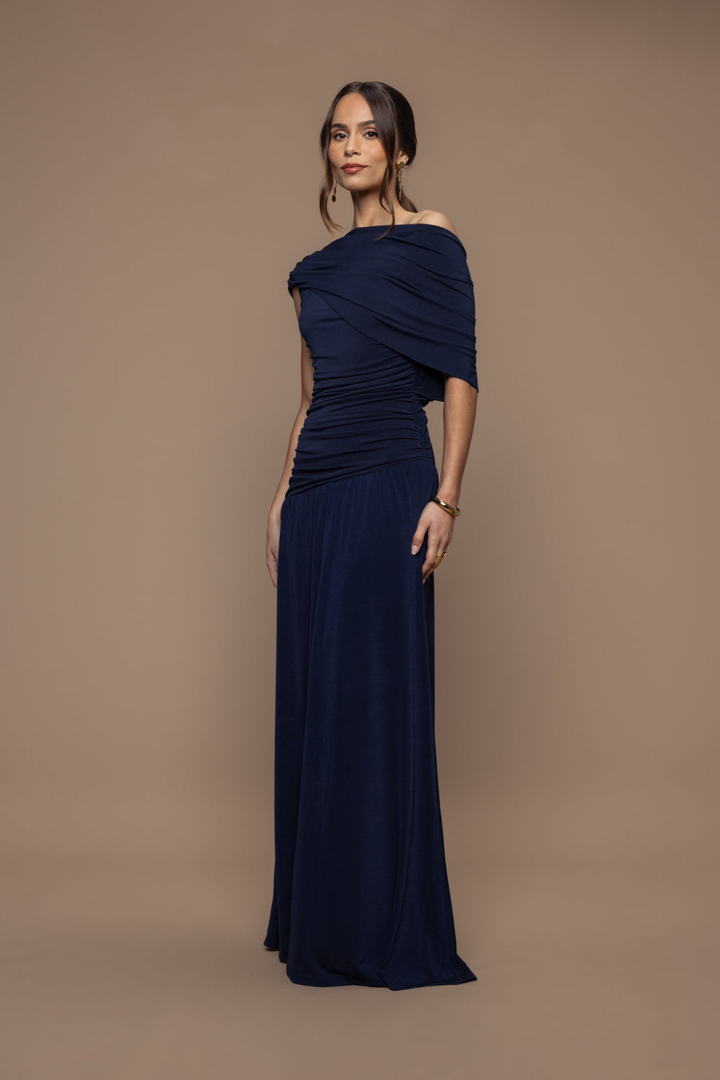 Robe promise bleu marine