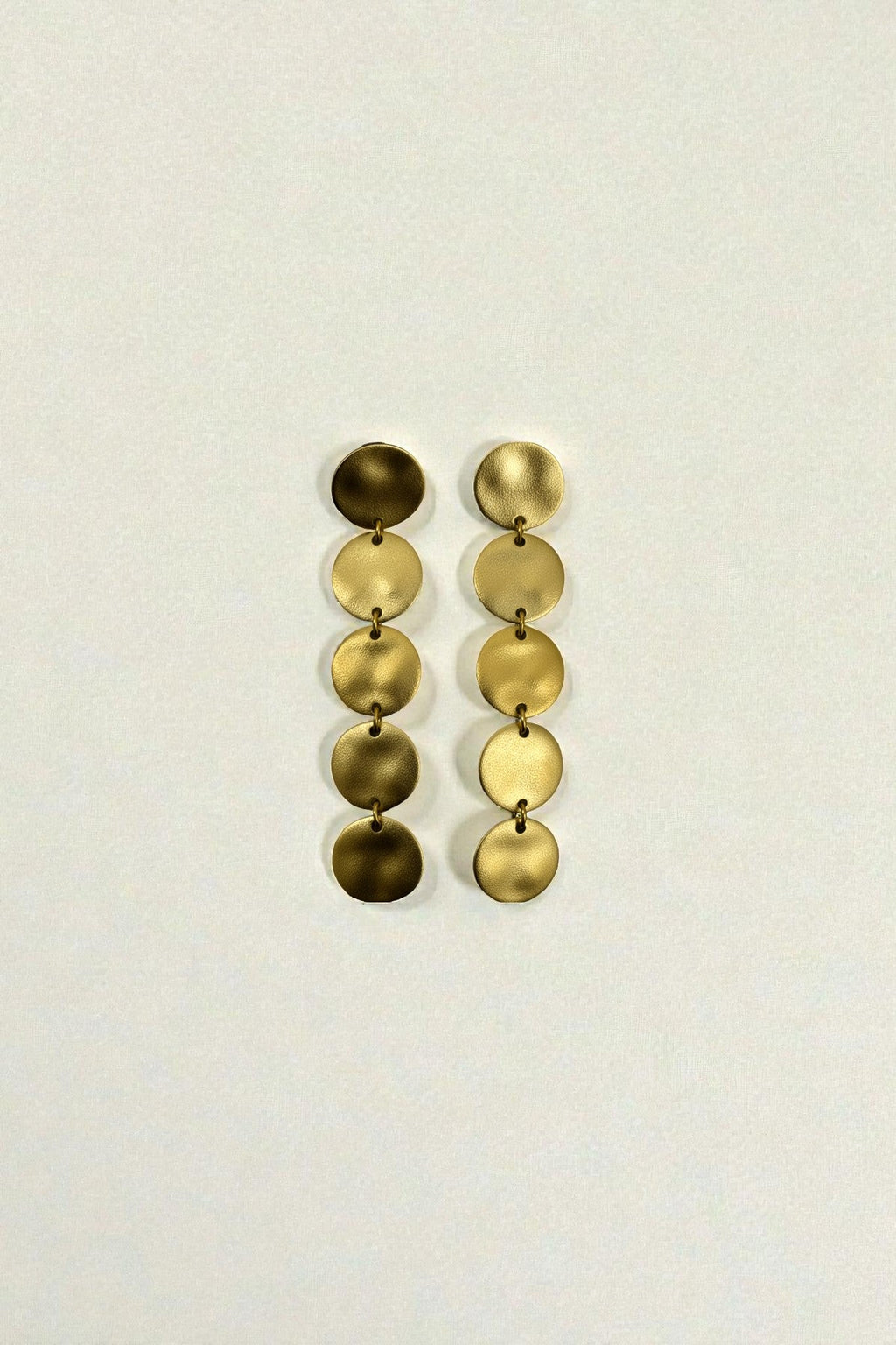 Boucle d’oreille pendante or