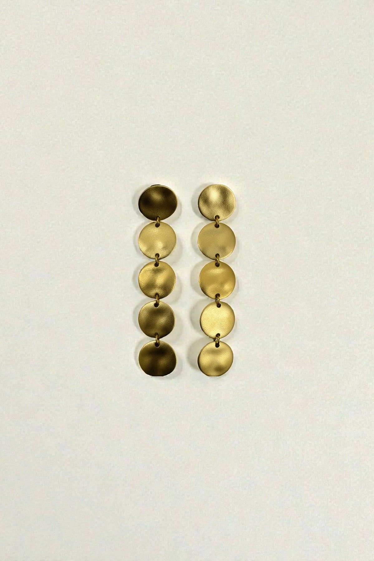 Boucle d’oreille pendante or