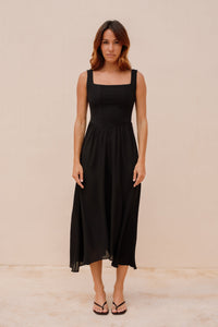 Robe Vanessa noir