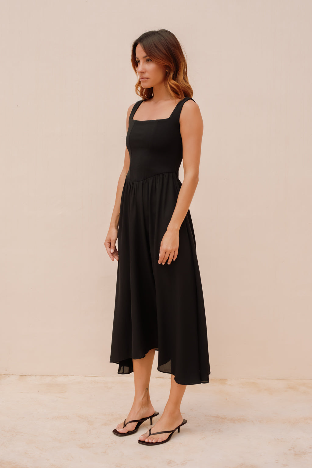Robe Vanessa noir