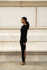 Robe Nola noire