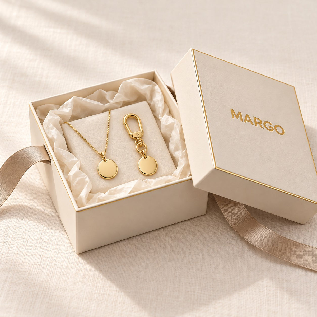 La Box MARGO Essentielle — 2 accessoires par mois (visuel d'illustration)
