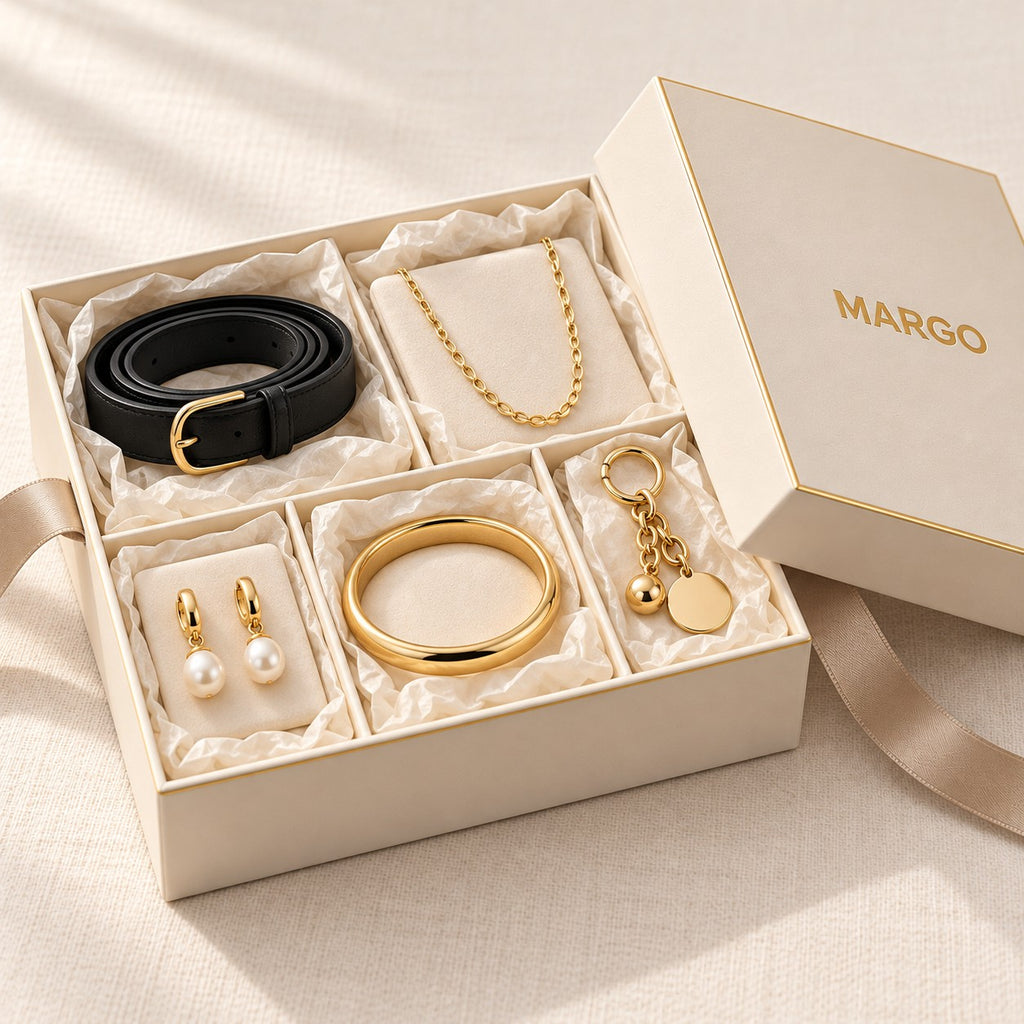 La Box MARGO Prestige — 5 accessoires dont une pièce en cuir par mois (visuel d'illustration)