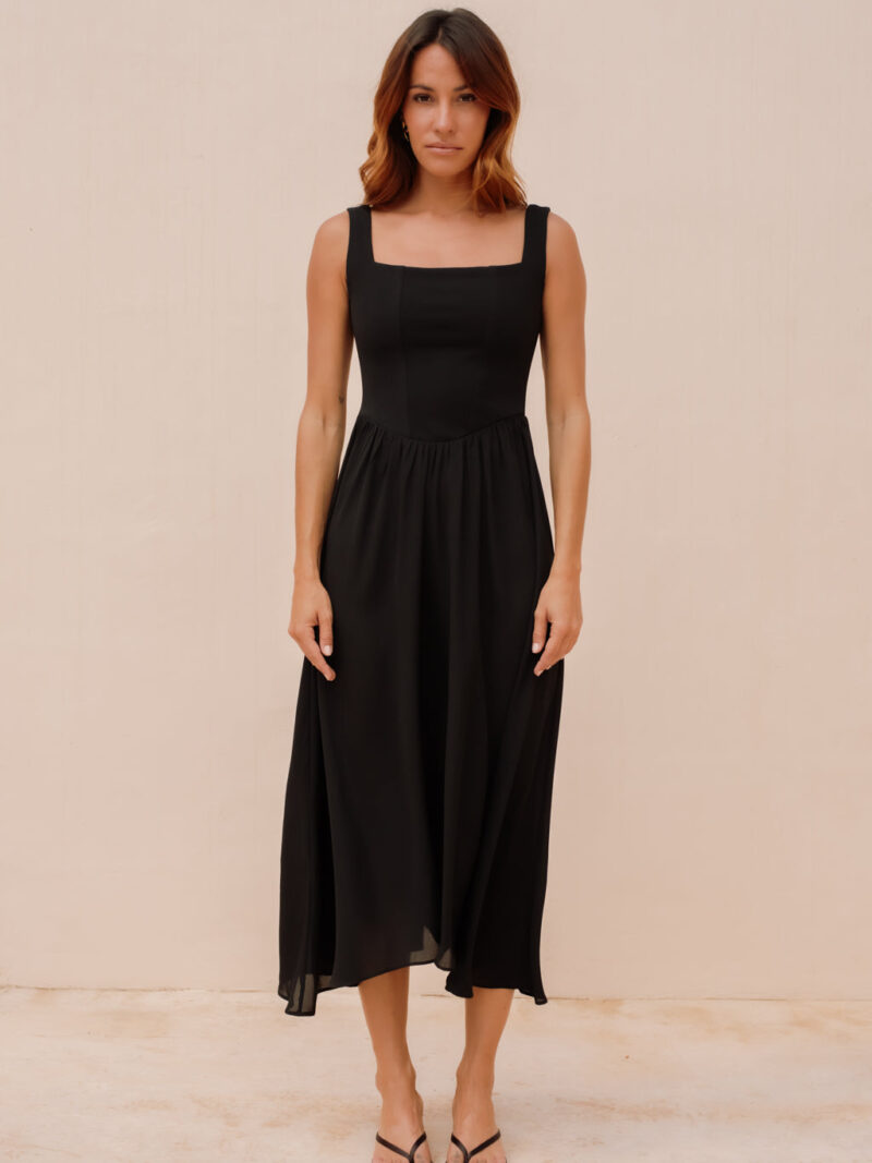 Robe Vanessa noir